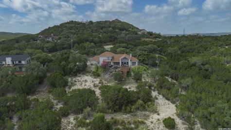 1114 Lakepark Drive Lakehills TX 78063