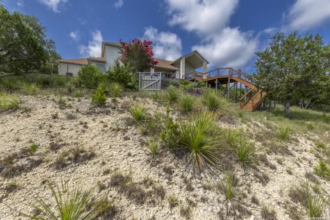 1114 Lakepark Drive Lakehills TX 78063