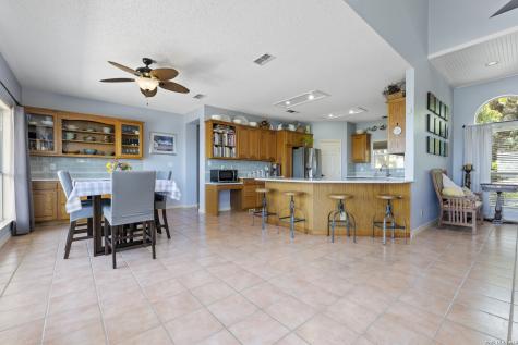 1114 Lakepark Drive Lakehills TX 78063