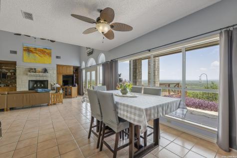 1114 Lakepark Drive Lakehills TX 78063
