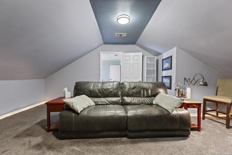 1114 Lakepark Drive Lakehills TX 78063