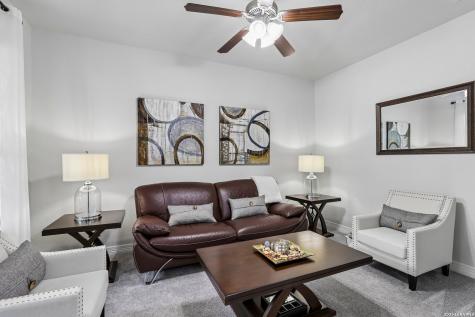 25615 Lakota Winter San Antonio TX 78261