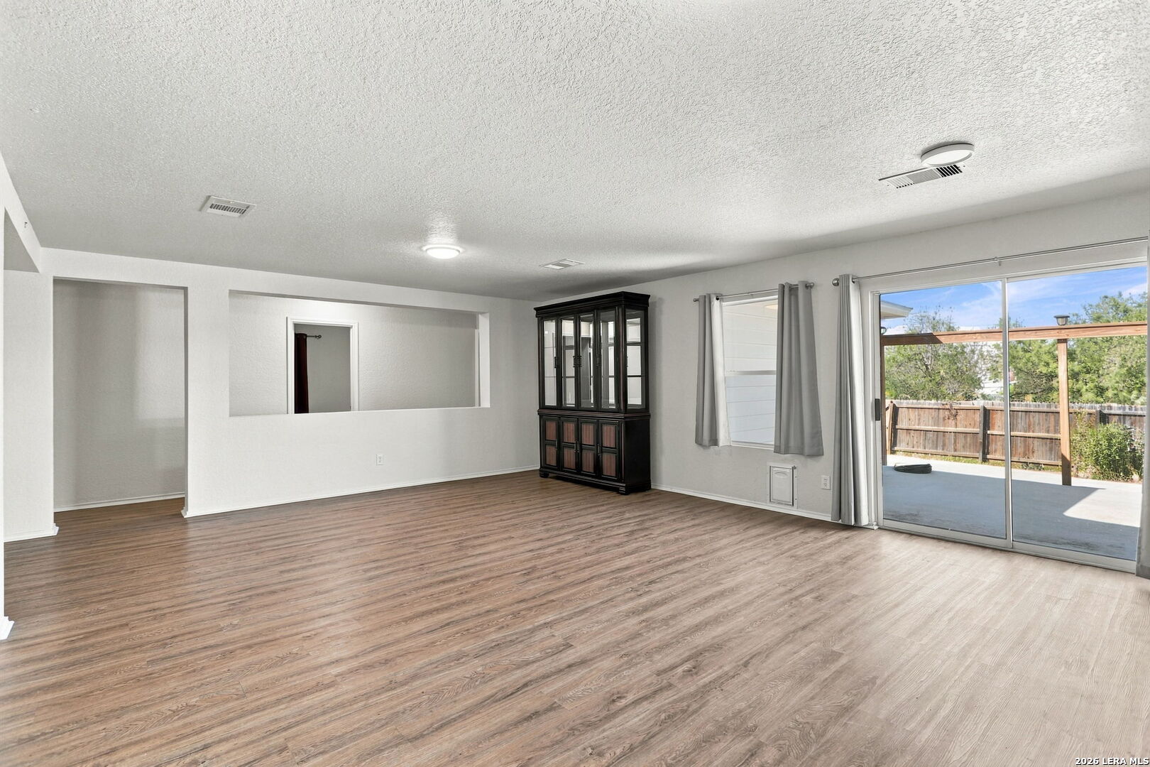 1334 Sunbend Falls San Antonio TX 78224