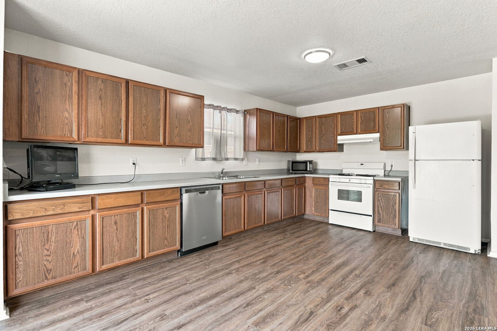 1334 Sunbend Falls San Antonio TX 78224