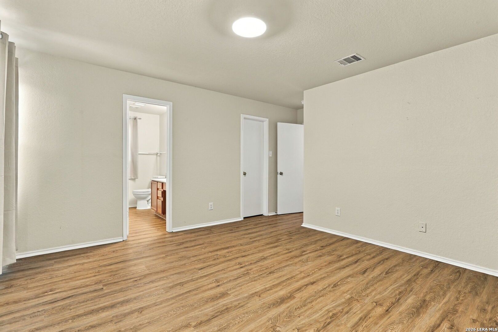 1334 Sunbend Falls San Antonio TX 78224