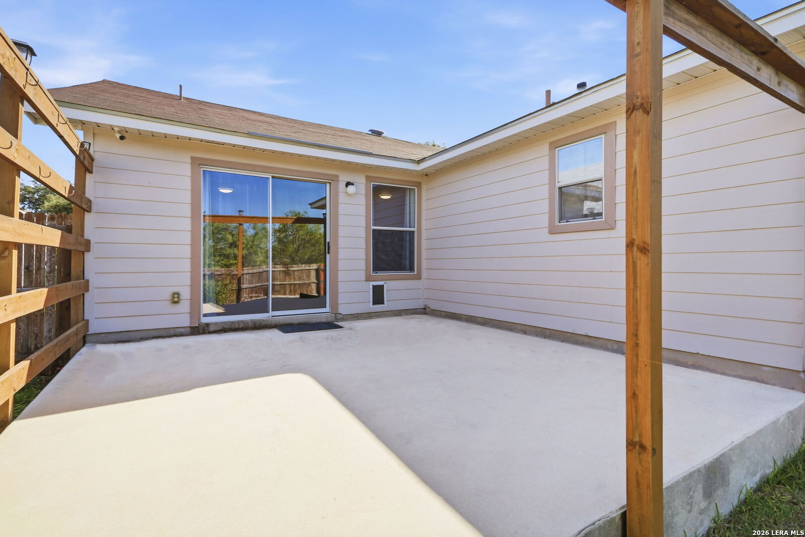 1334 Sunbend Falls San Antonio TX 78224