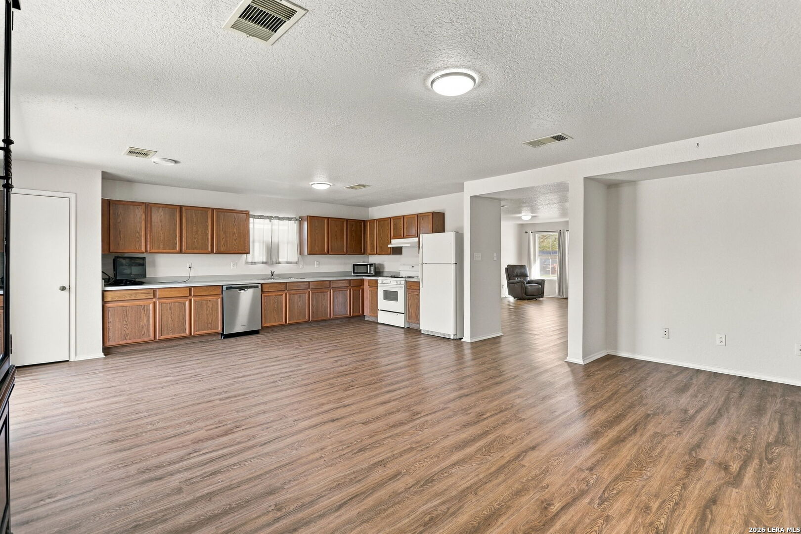 1334 Sunbend Falls San Antonio TX 78224
