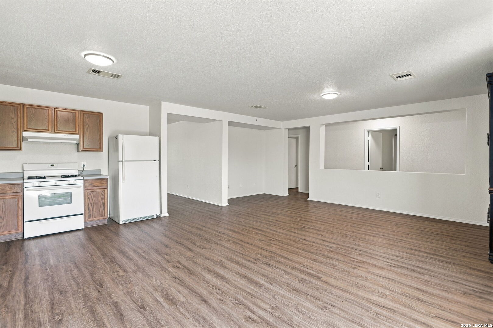 1334 Sunbend Falls San Antonio TX 78224