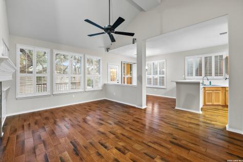 2634 Lakehills Street San Antonio TX 78251