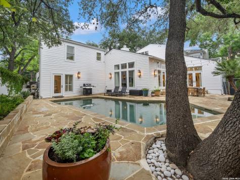 142 Kennedy Avenue San Antonio TX 78209