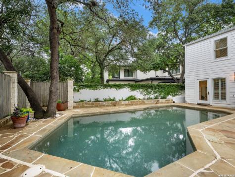142 Kennedy Avenue San Antonio TX 78209