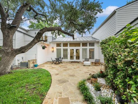142 Kennedy Avenue San Antonio TX 78209