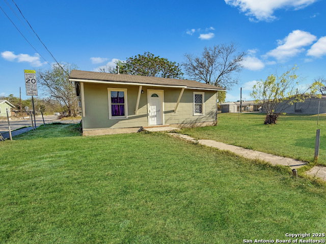 871 W Harlan San Antonio TX 78211