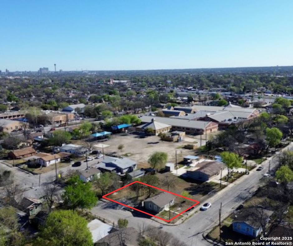 871 W Harlan San Antonio TX 78211