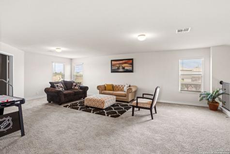 104 Mossy Bank Cibolo TX 78108