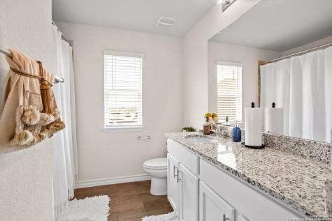 104 Mossy Bank Cibolo TX 78108