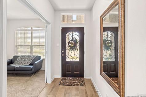 104 Mossy Bank Cibolo TX 78108