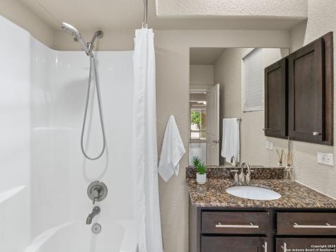 2919 Colleen Canyon Lake TX 78133