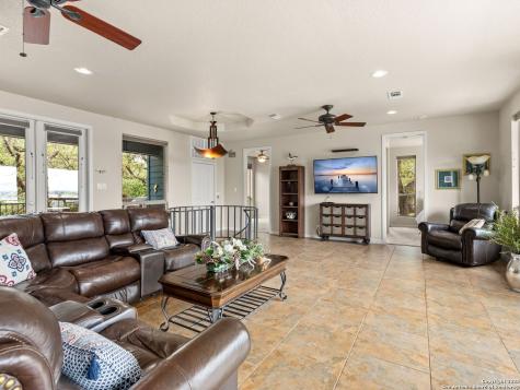 2919 Colleen Canyon Lake TX 78133