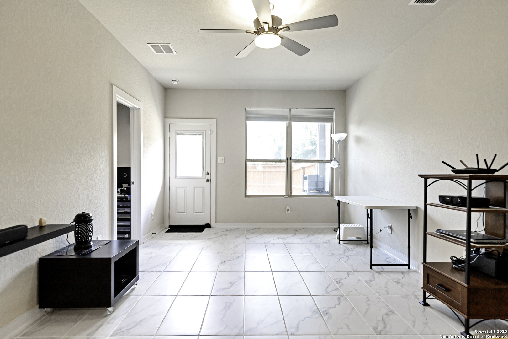 4439 Tiger Run San Antonio TX 78217