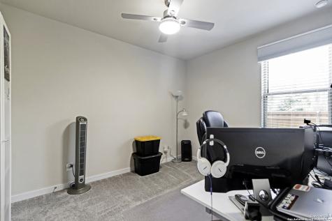 4439 Tiger Run San Antonio TX 78217