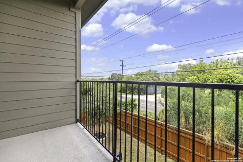 4439 Tiger Run San Antonio TX 78217