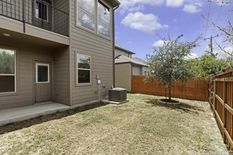 4439 Tiger Run San Antonio TX 78217