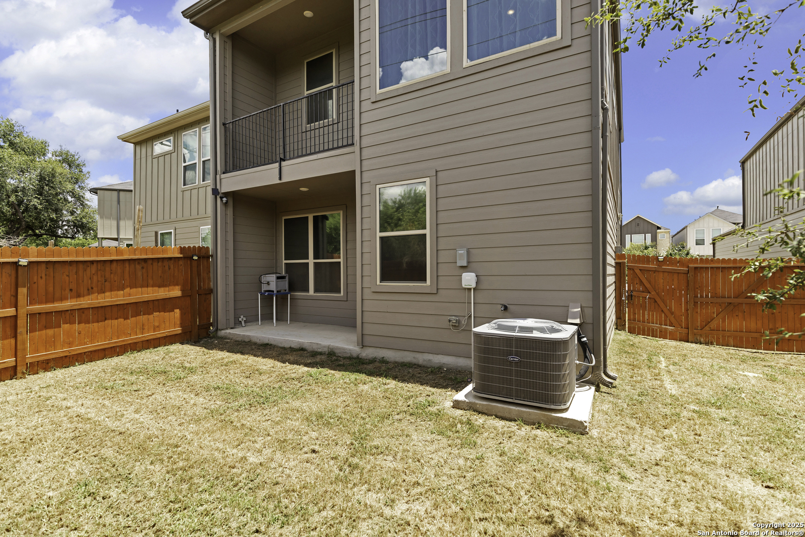 4439 Tiger Run San Antonio TX 78217