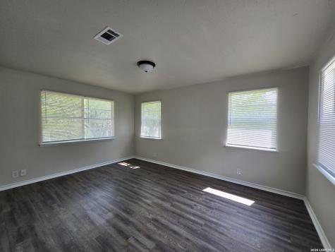 8251 Fm 2673 Canyon Lake TX 78133