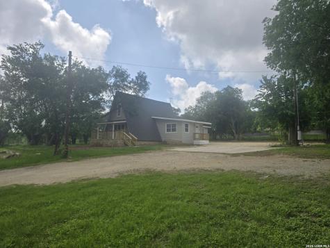 8251 Fm 2673 Canyon Lake TX 78133