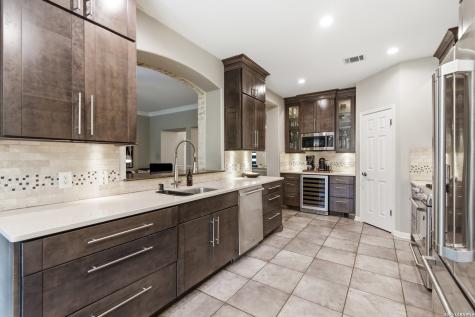 502 Cypress Trail San Antonio TX 78256