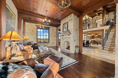 250 Hidden Hills Ranch Camp Verde TX 78010
