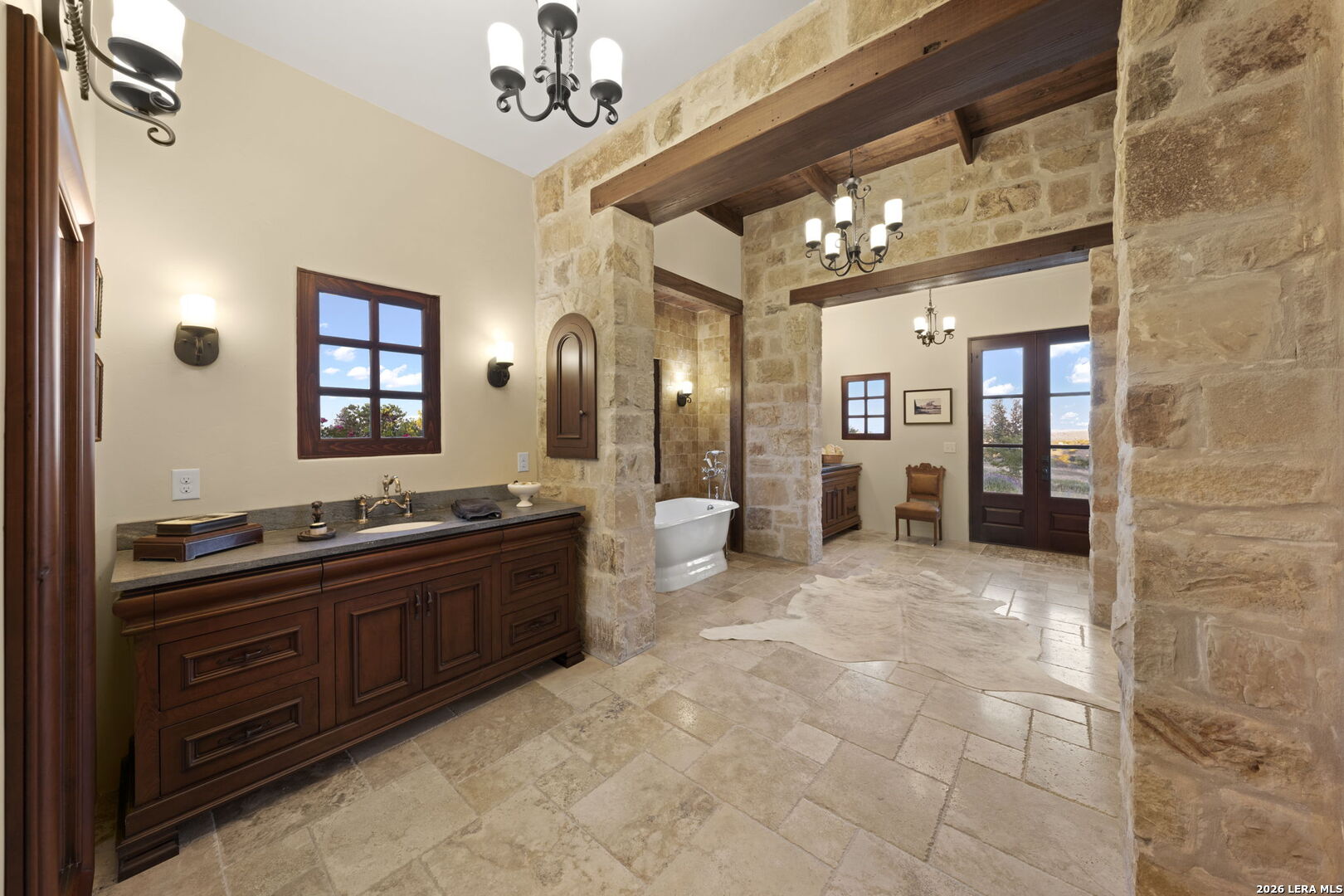 250 Hidden Hills Ranch Camp Verde TX 78010
