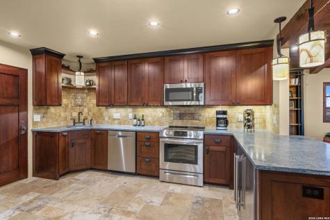 250 Hidden Hills Ranch Camp Verde TX 78010