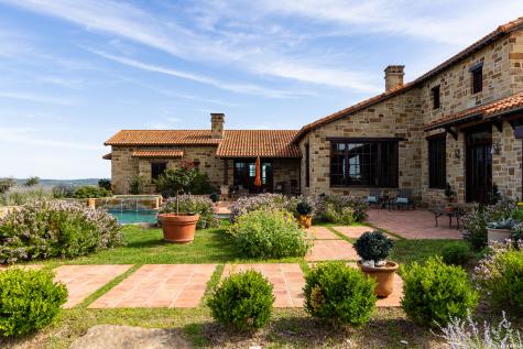250 Hidden Hills Ranch Camp Verde TX 78010