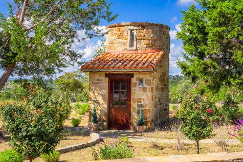 250 Hidden Hills Ranch Camp Verde TX 78010