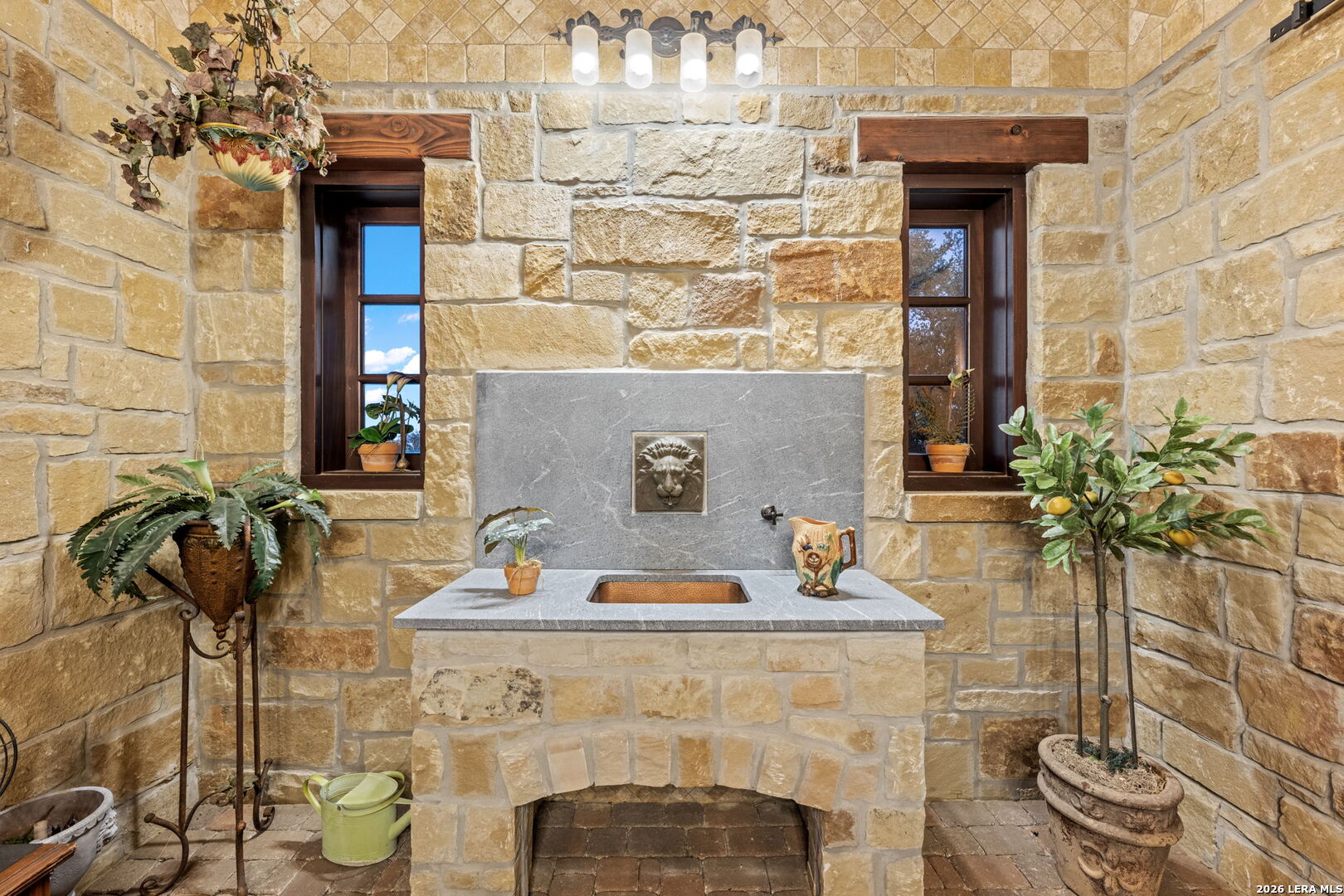 250 Hidden Hills Ranch Camp Verde TX 78010