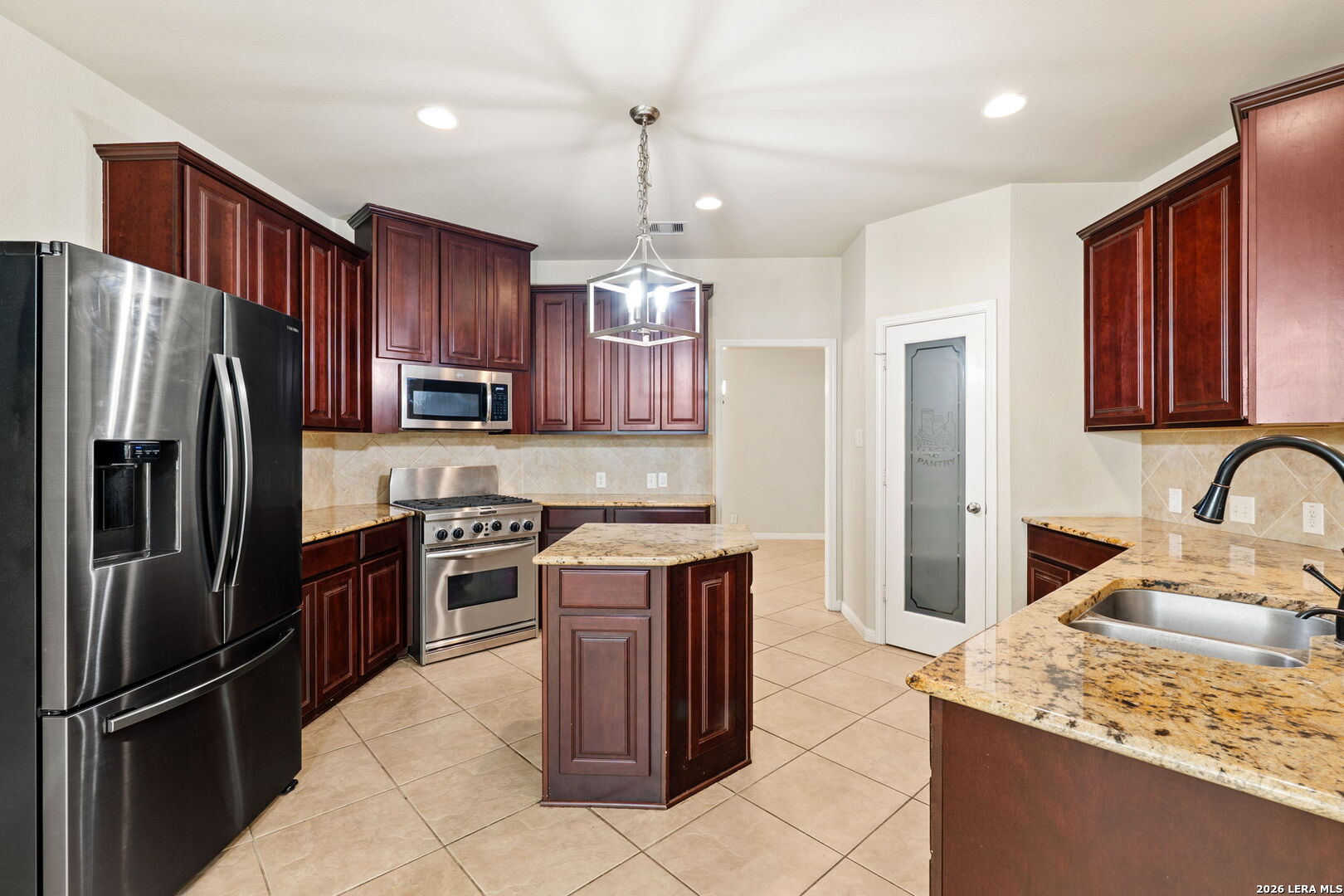 2602 Sierra Peak San Antonio TX 78261
