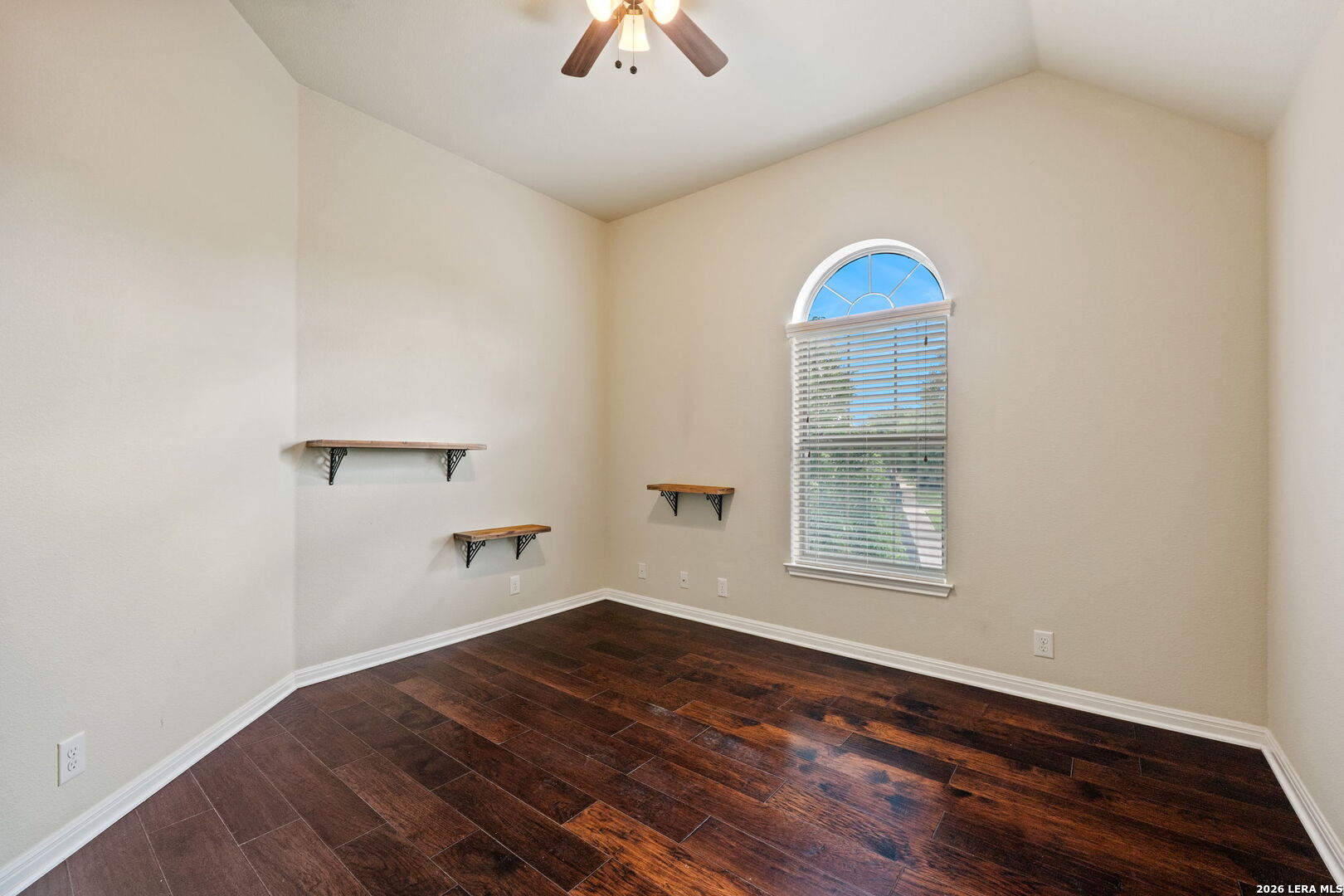 2602 Sierra Peak San Antonio TX 78261