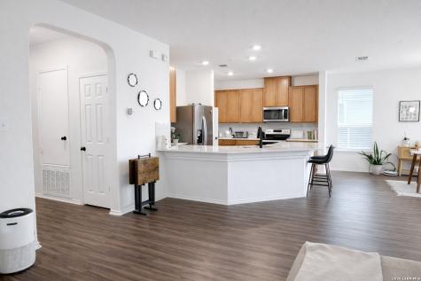 140 Maroon Lane Kyle TX 78640