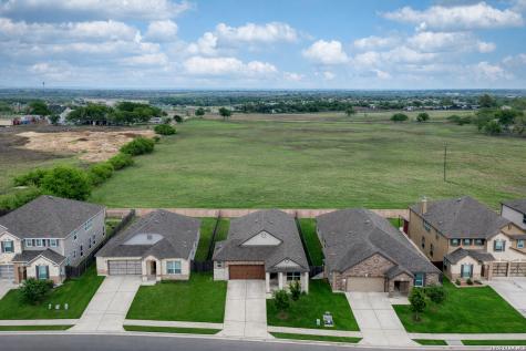 140 Maroon Lane Kyle TX 78640