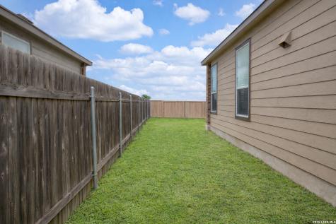 140 Maroon Lane Kyle TX 78640