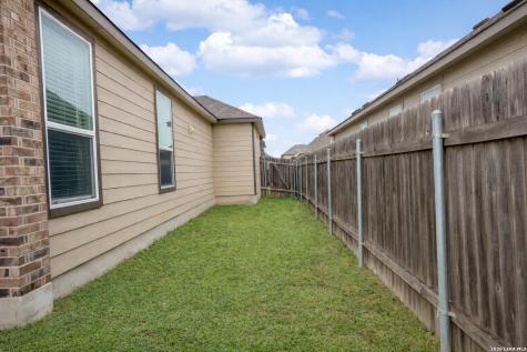 140 Maroon Lane Kyle TX 78640