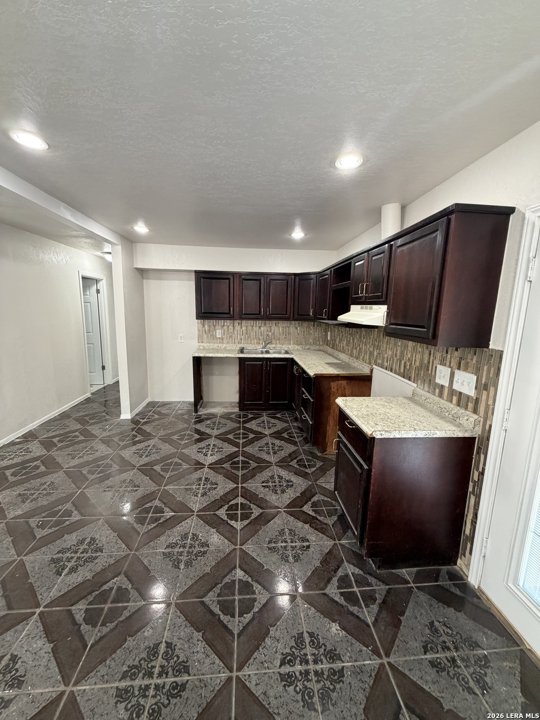 10707 Claymore San Antonio TX 78224