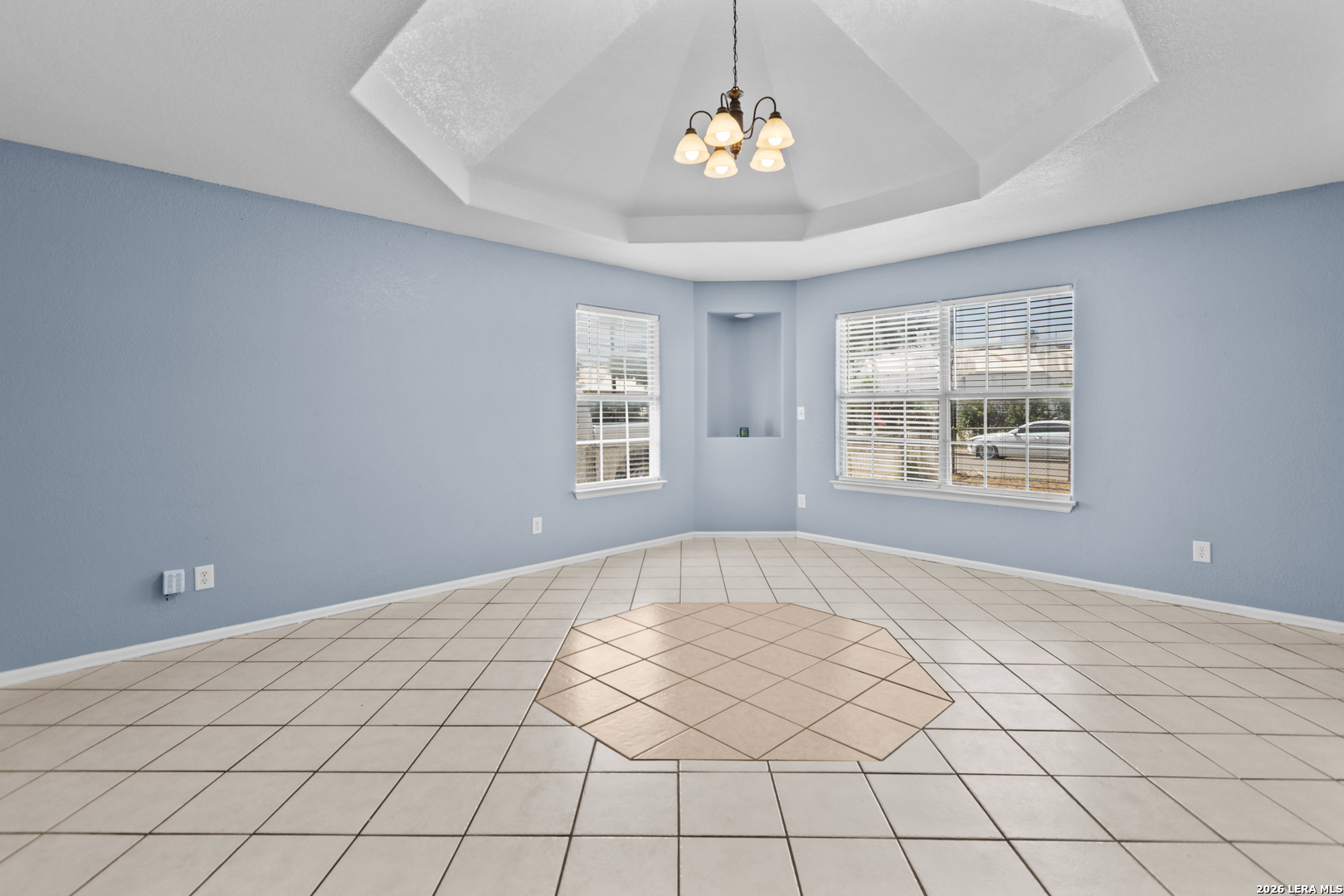 123 Fran Fran Street San Antonio TX 78207