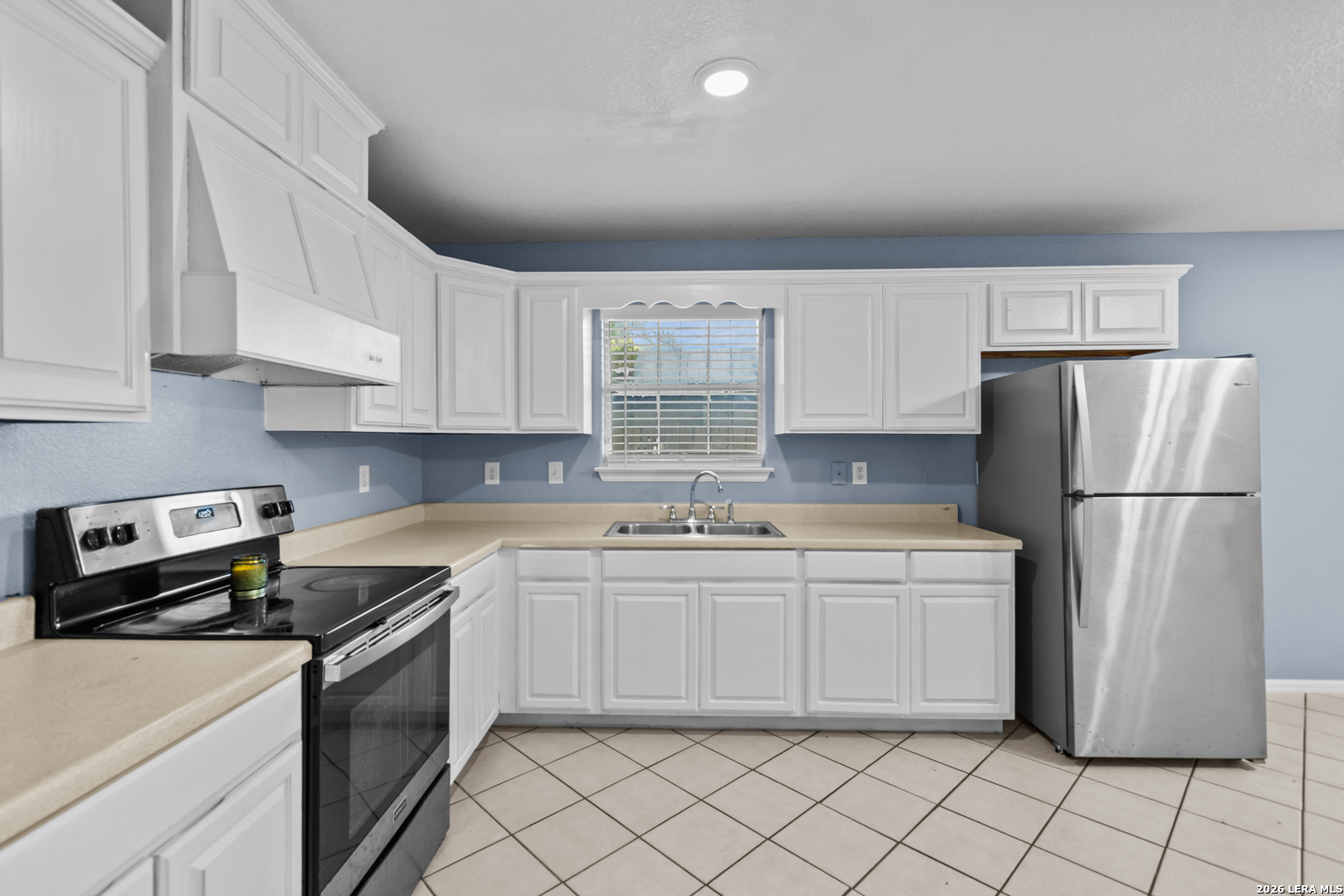 123 Fran Fran Street San Antonio TX 78207