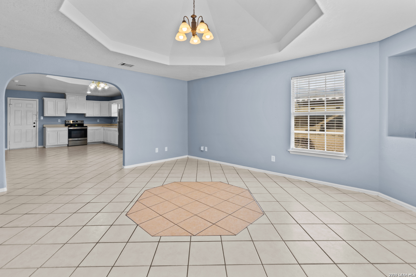 123 Fran Fran Street San Antonio TX 78207