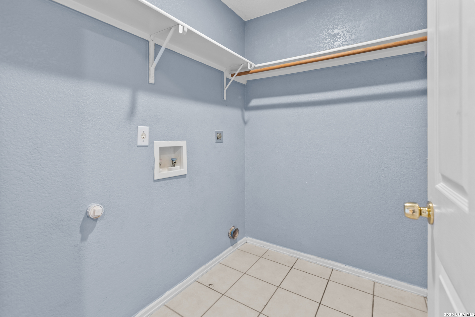 123 Fran Fran Street San Antonio TX 78207