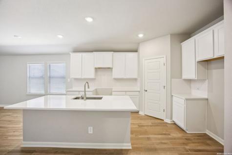 9922 Medicine Hat San Antonio TX 78254