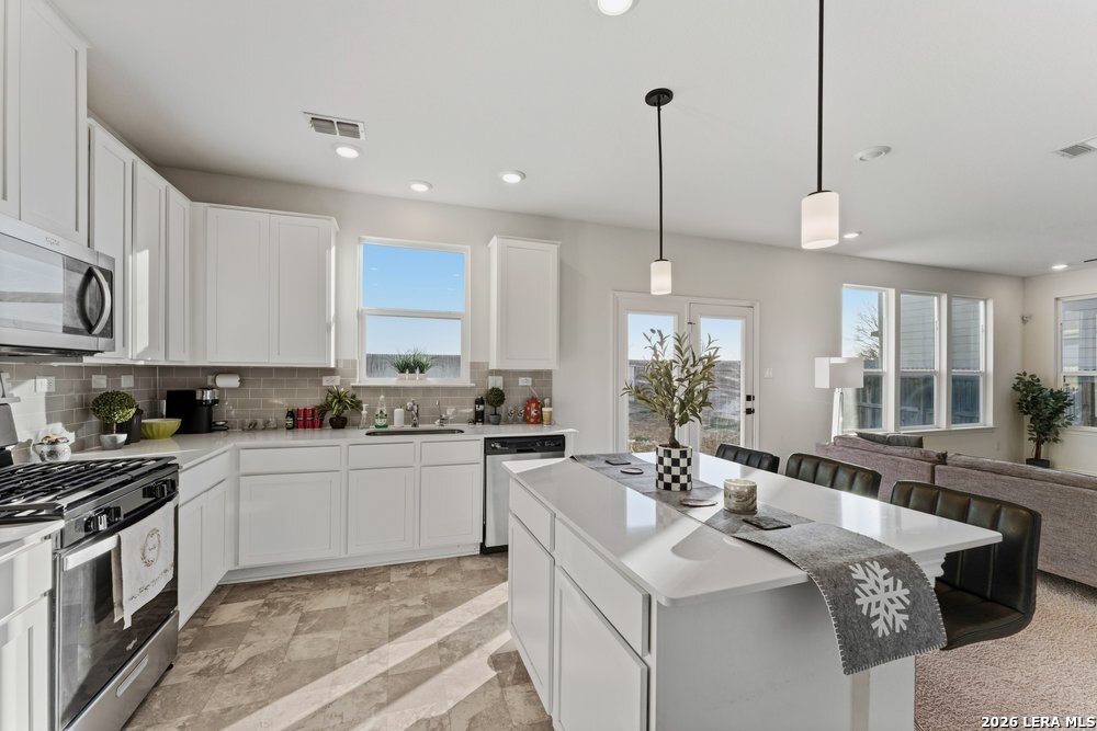 9422 Braman Point Converse TX 78109